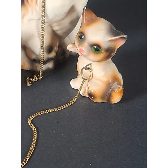Vintage Arnart Calico Mother Cat with 2 Baby Kittens on Chains Ceramic Japan - Picture 10 of 11